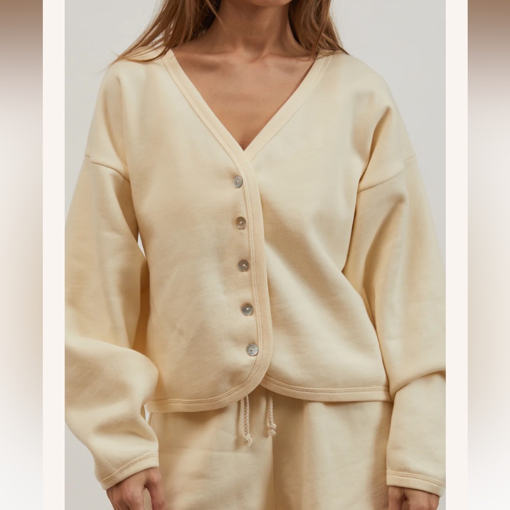 DONNI. Eco-Fleece Cardi in color Creme Size XS